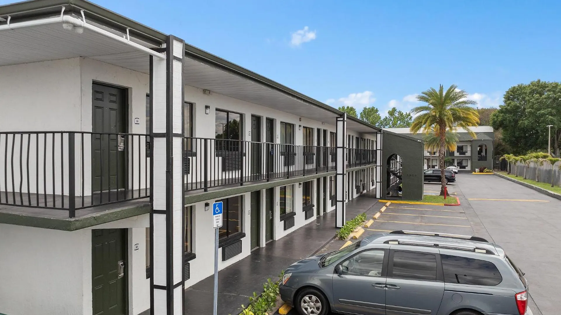 Hotel Baymont By Wyndham Orlando Downtown