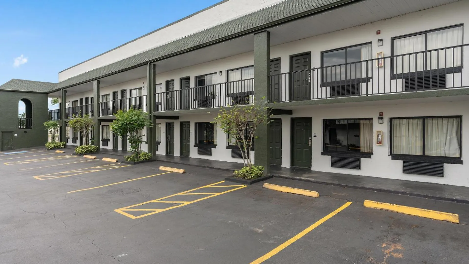 Baymont By Wyndham Orlando Downtown Hotel