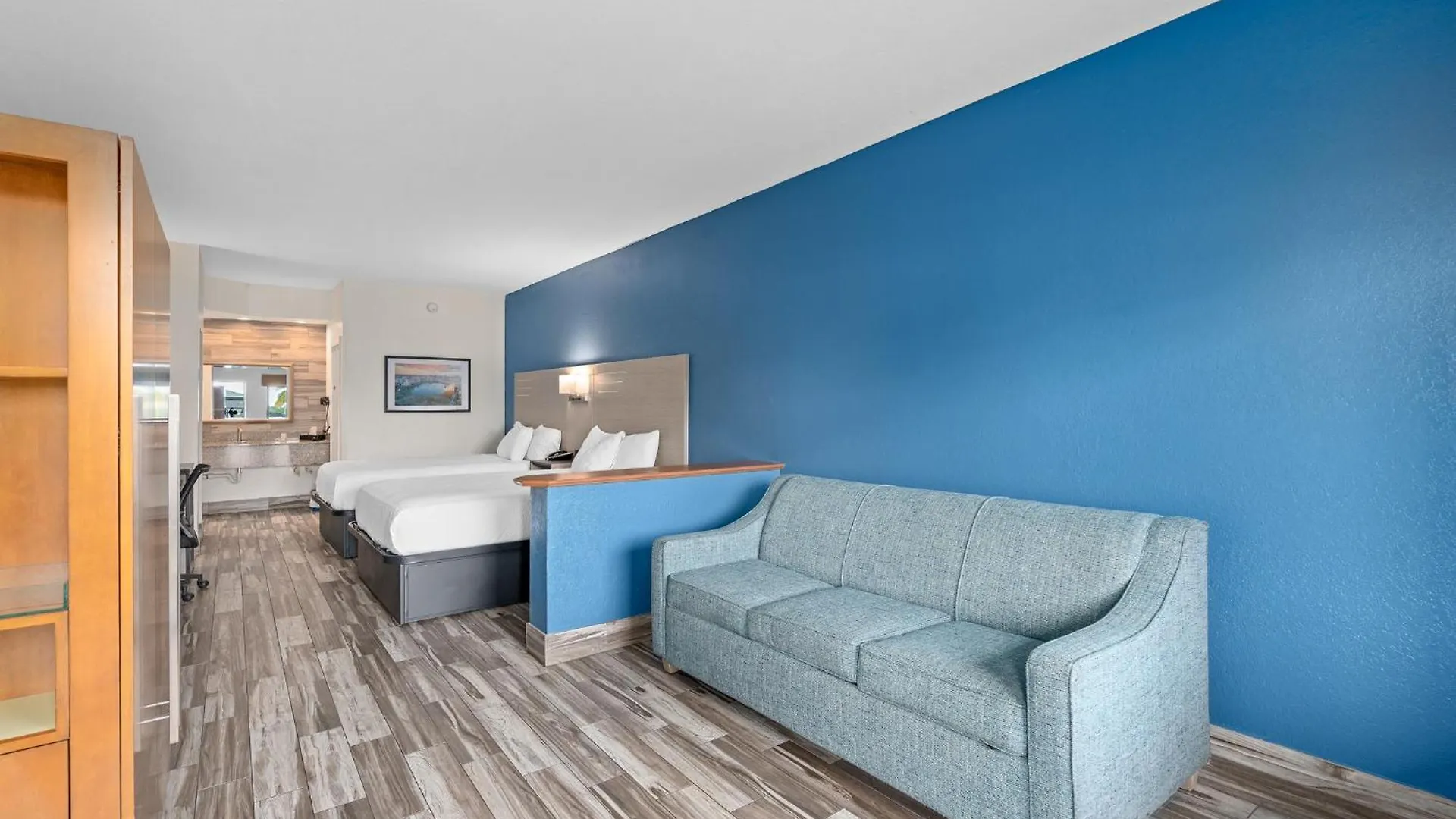 Baymont By Wyndham Orlando Downtown Hotel