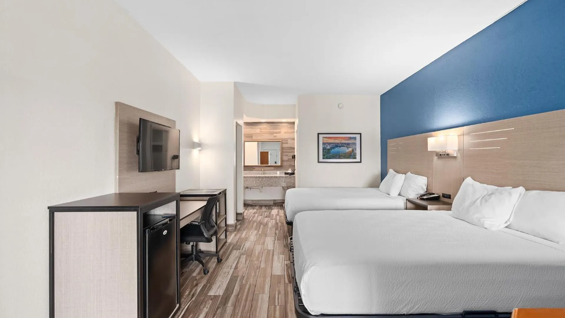 Baymont By Wyndham Orlando Downtown Hotel